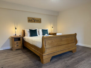 Room 6 (Accessible King Room)